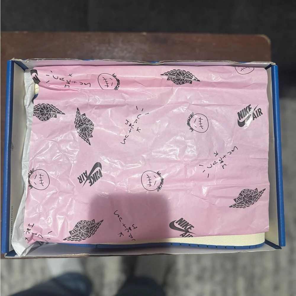 Nike Jordan 1 Retro High OG SP - Picture 3 of 14